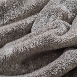 Meet your Posher, Ayesha